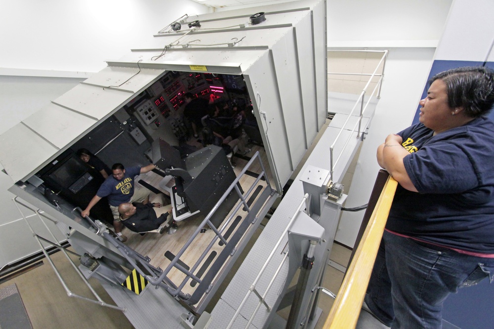 JROTC participates in submarine training