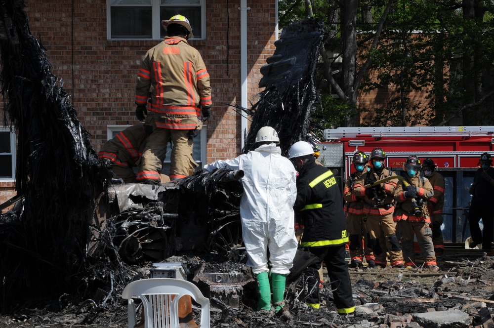 F/A-18D Hornet crash cleanup in Virginia