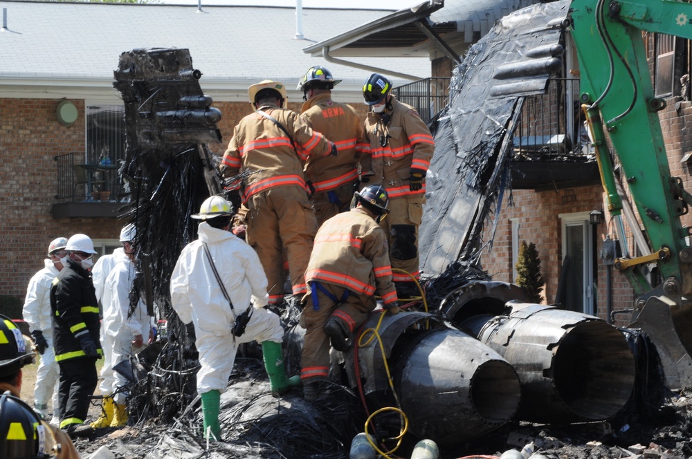 F/A-18D Hornet crash cleanup in Virginia