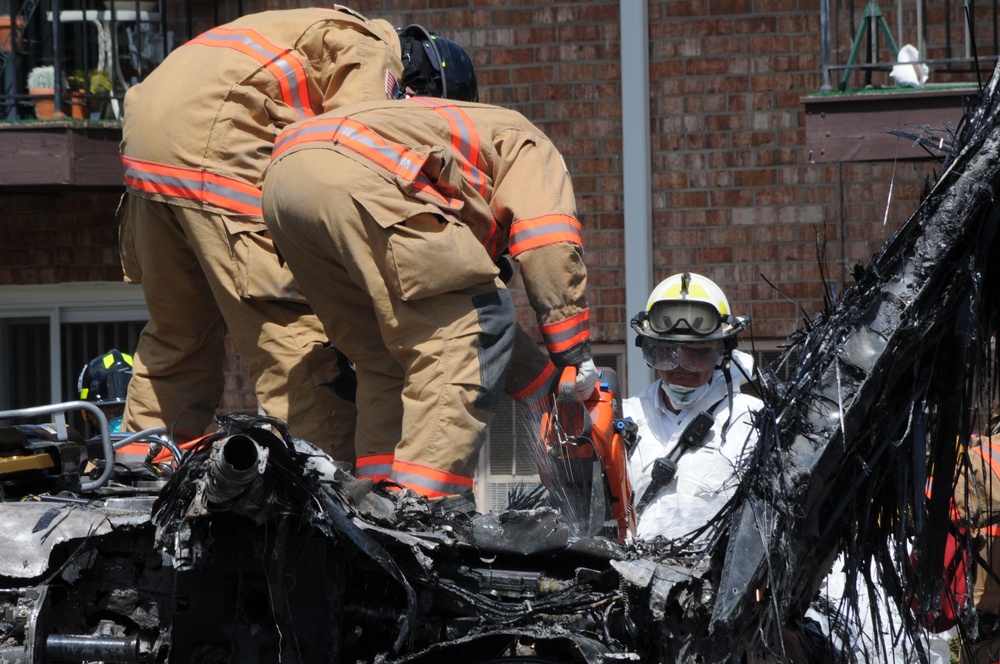 F/A-18D Hornet crash cleanup in Virginia