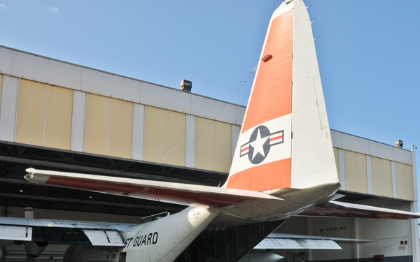 USARPAC HAST trains with Coast Guard