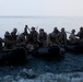 Reconnaissance Marines perform craft operations