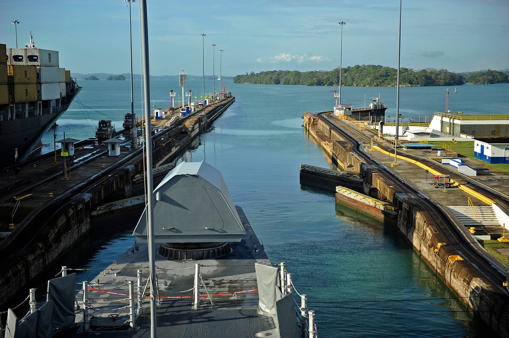 USS Independence transits Panama Canal