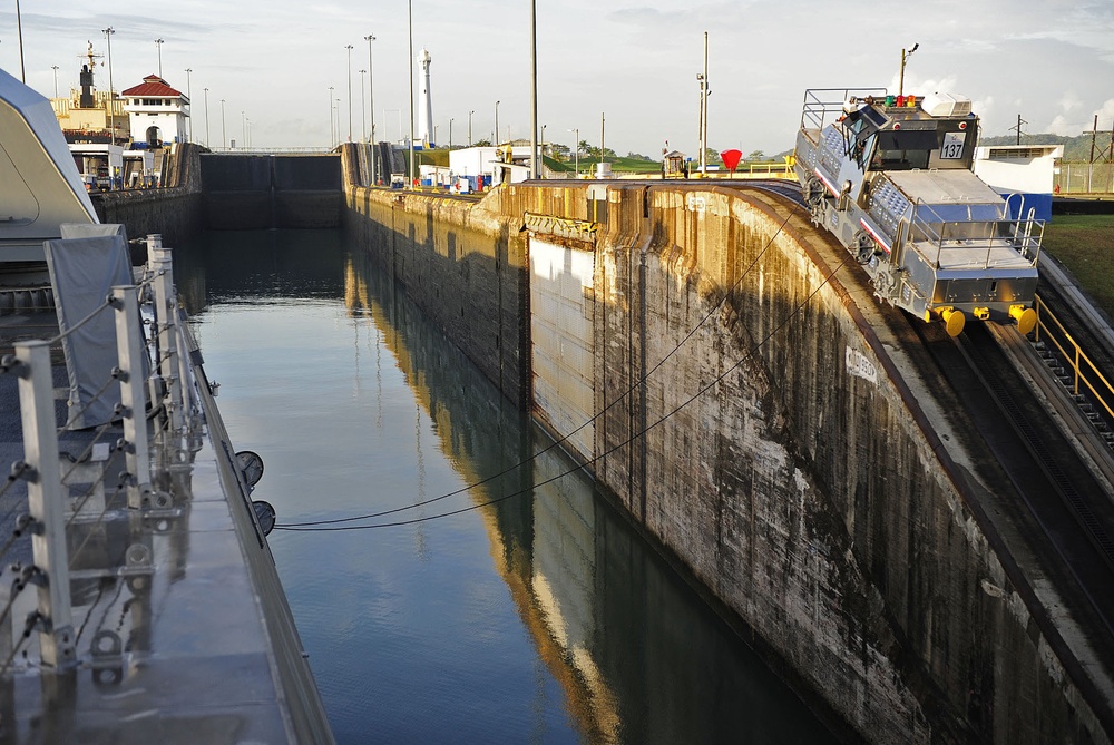 USS Independence transits Panama Canal