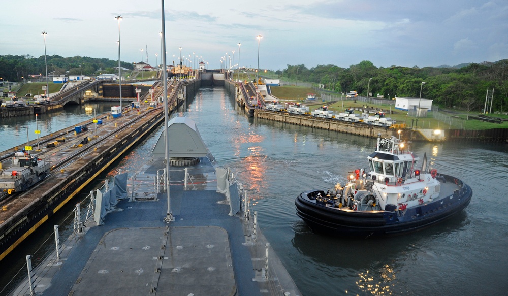 USS Independence transits Panama Canal