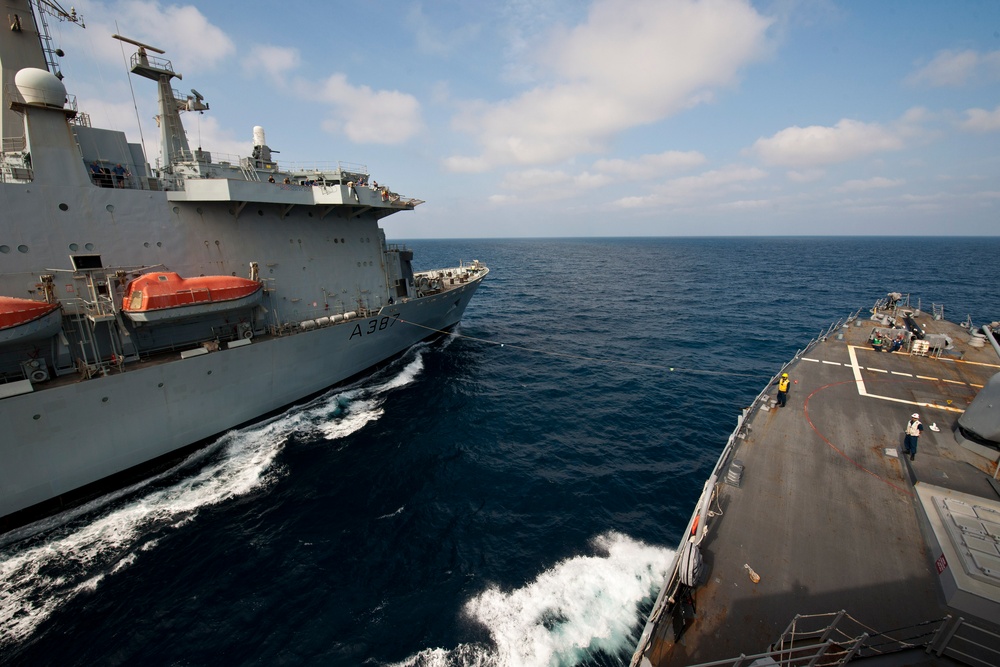 USS Victoria refuels in Gulf of Aden