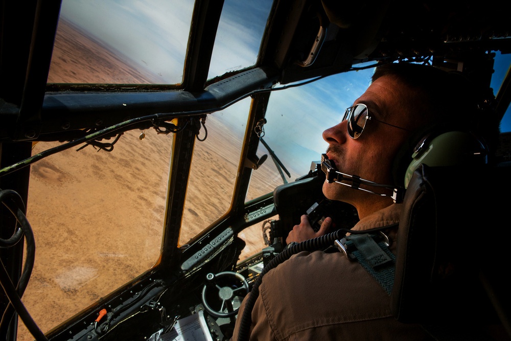 Hercules lands in support of African Lion 2012