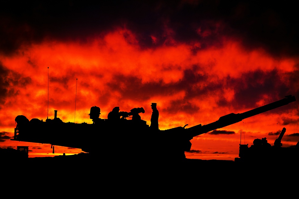 African Lion 2012: 4th Tanks prep for another day