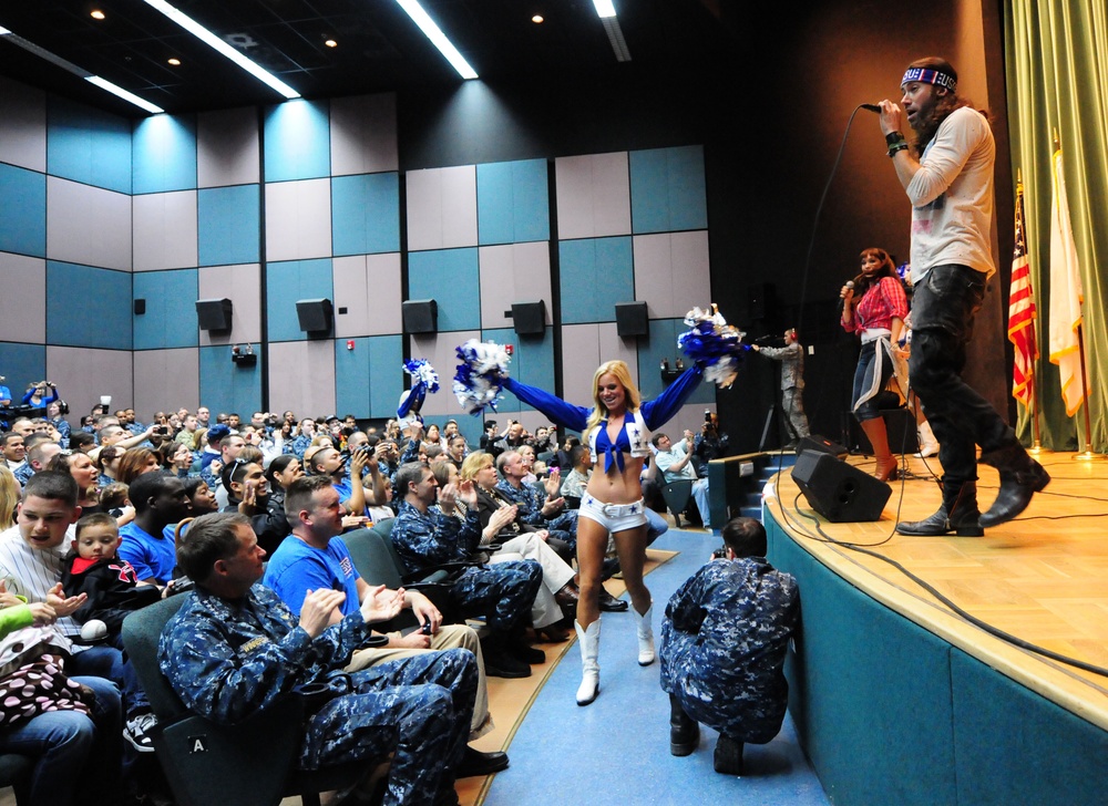 Meet and greet tour at Naval Support Activity Naples