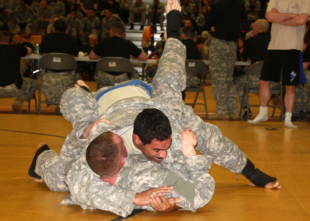 Spc. Avery Represents 16th CAB in combatives tournament