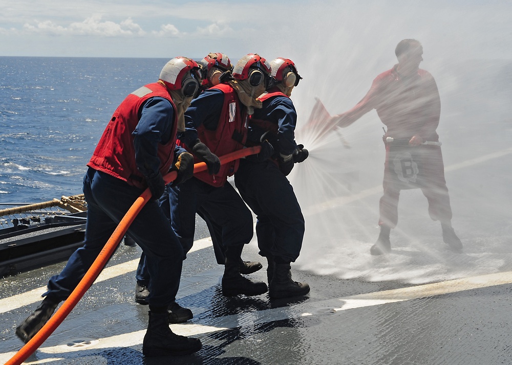 USS Gunston Hall