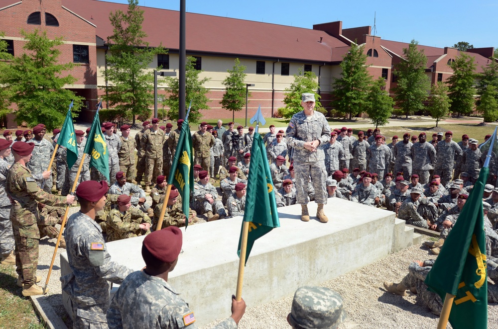 Army's top cop visits Fort Bragg MPs