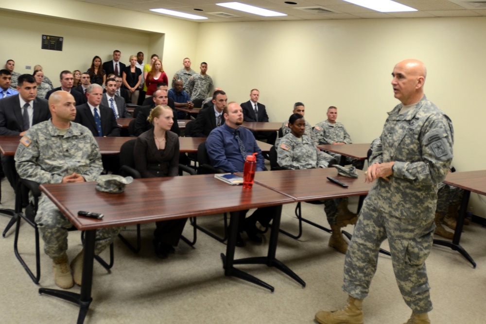 Army's top cop visits Fort Bragg MPs