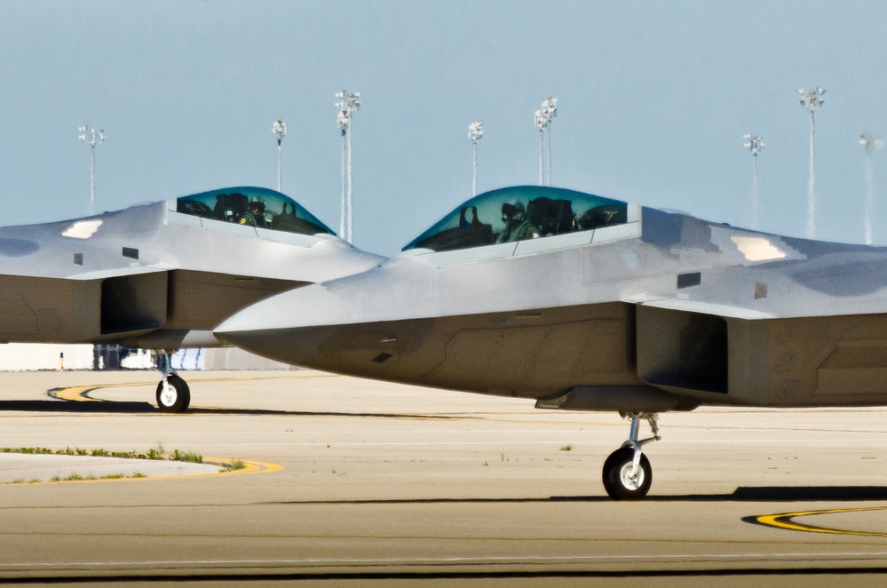 Thunder aircraft begin to arrive at Kentucky Air Guard Base