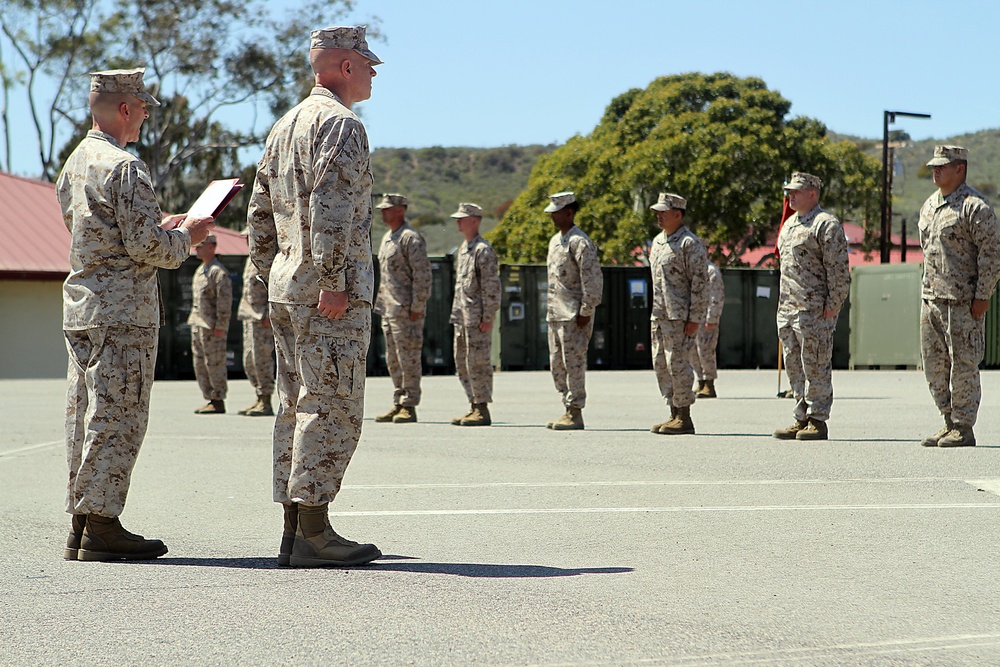 Marines, sailors receive Purple Heart Medals