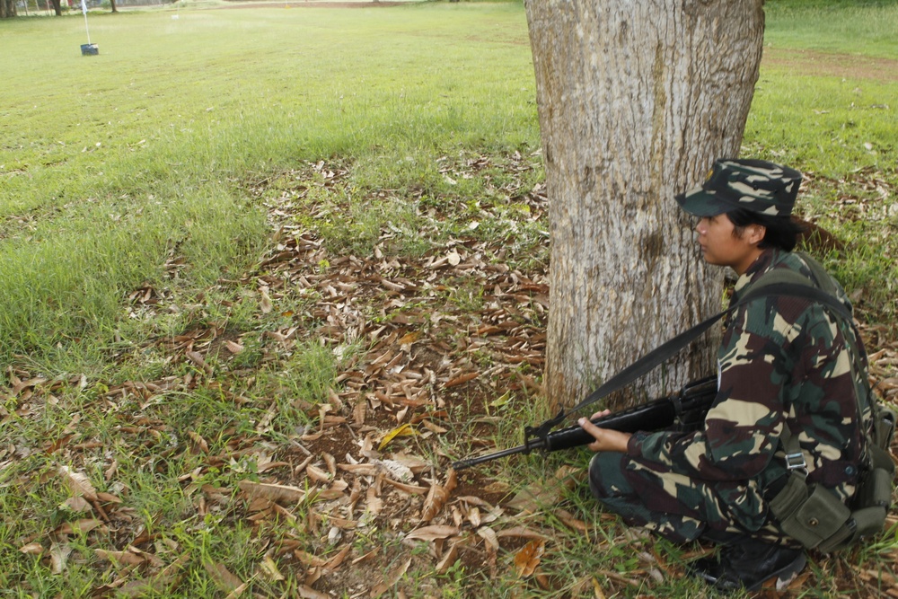 Philippine, US forces train together in mock IED drills