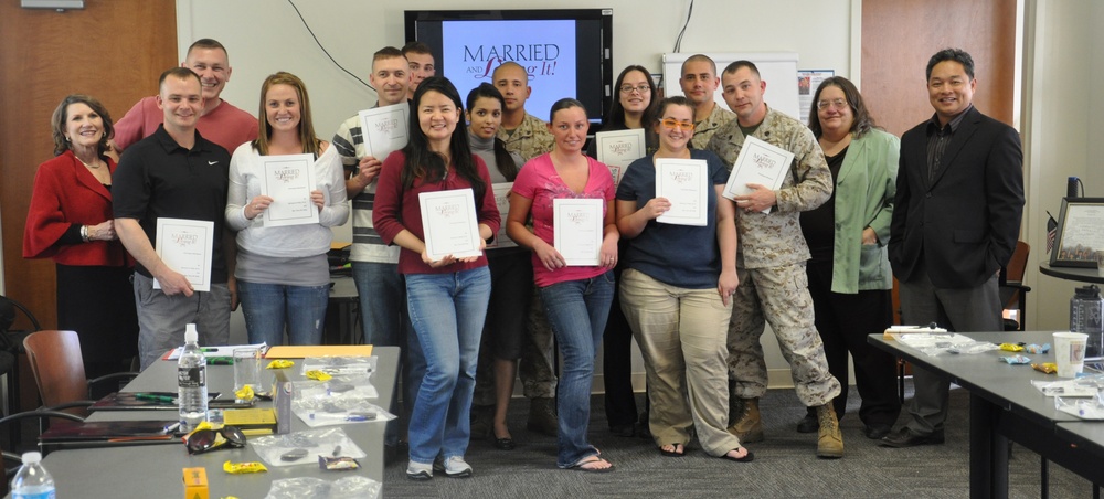 Marriage classes held for Marines to make a successful union last