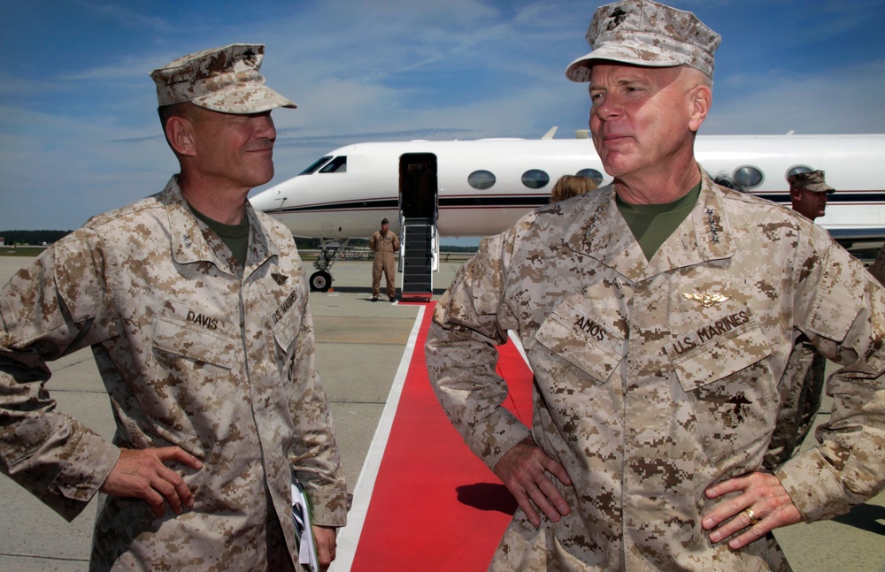 Commandant checks in on Cherry Point: Discusses vision for future