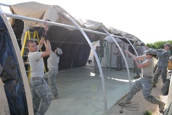 US Army South pitches tents in preparation for upcoming training [Image 15 of 24]