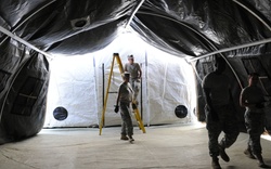 US Army South pitches tents in preparation for upcoming training [Image 16 of 24]