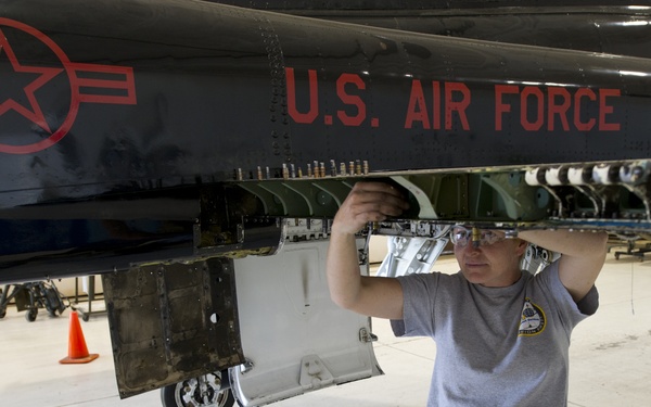 T-38 Maintainers