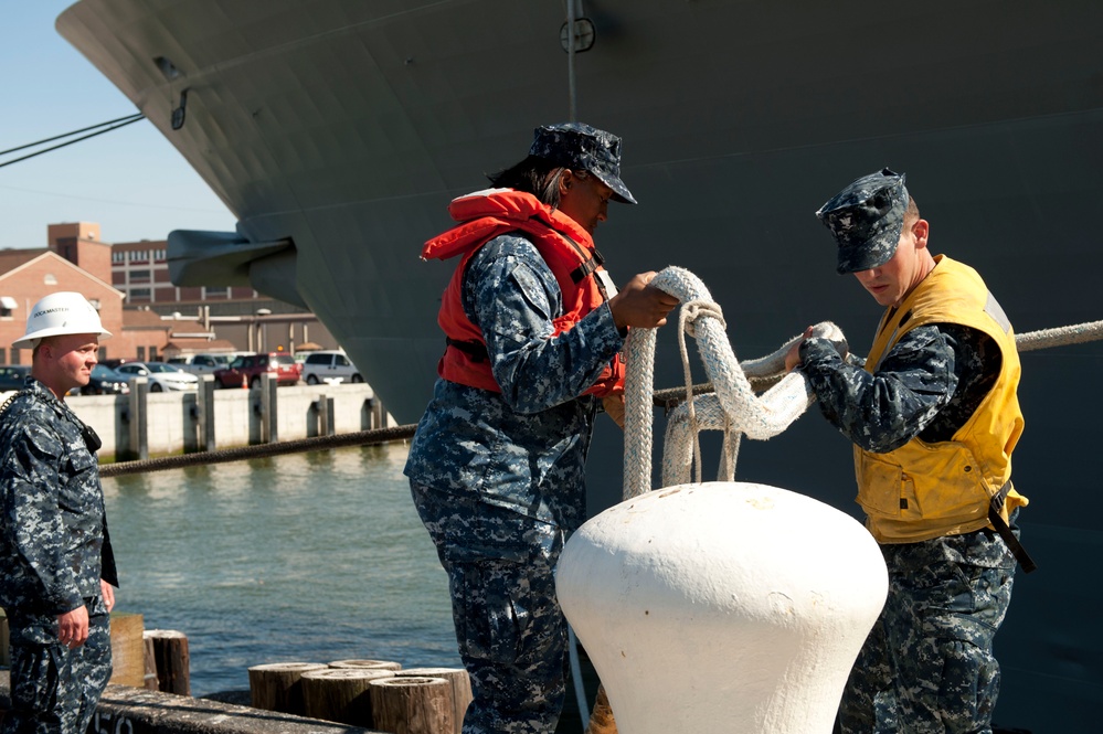 SPS Blas de Lezo visits Norfolk