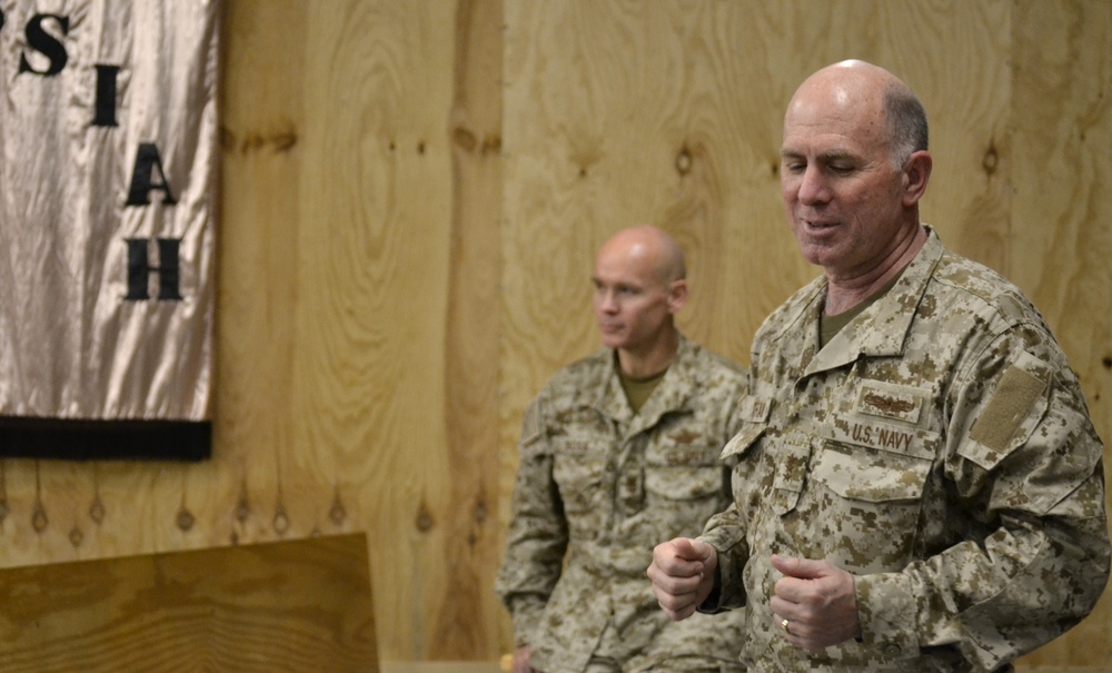 Navy surgeon general visits frontline