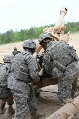 Call for fire goes digital with Vanguard Howitzer training