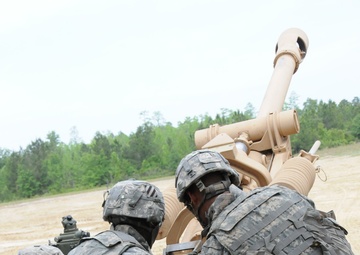 Call for fire goes digital with Vanguard Howitzer training