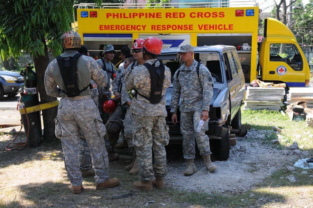 Multiple nations take part in Command Post Exercise during Exercise Balikatan 2012