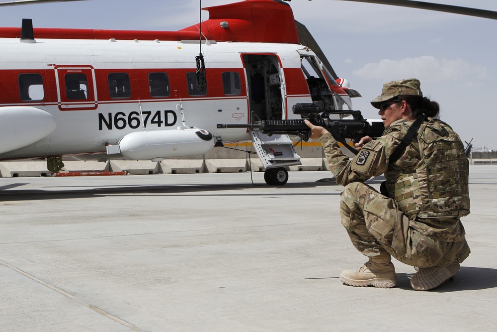 Columbia Helicopters team up with US soldiers for survival training in Afghanistan - special operations style