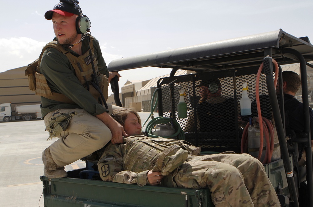 Columbia Helicopters team up with US soldiers for survival training in Afghanistan - special operations style