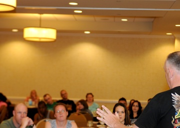 Workshop builds stronger bonds between Soldiers, spouses