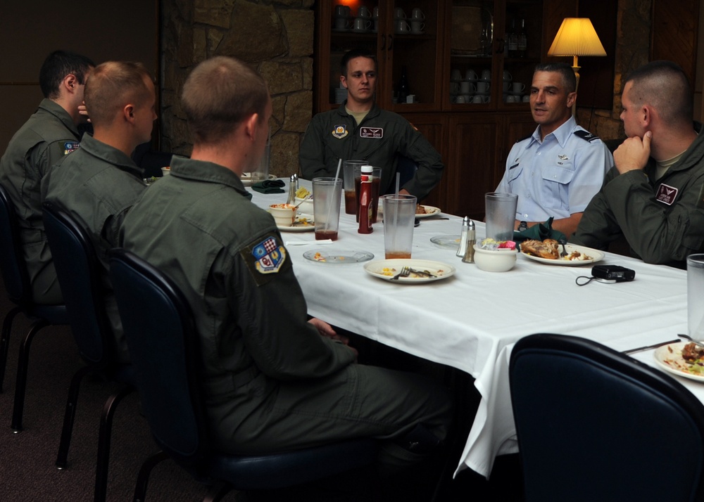 OU AFROTC cadets visit Altus AFB