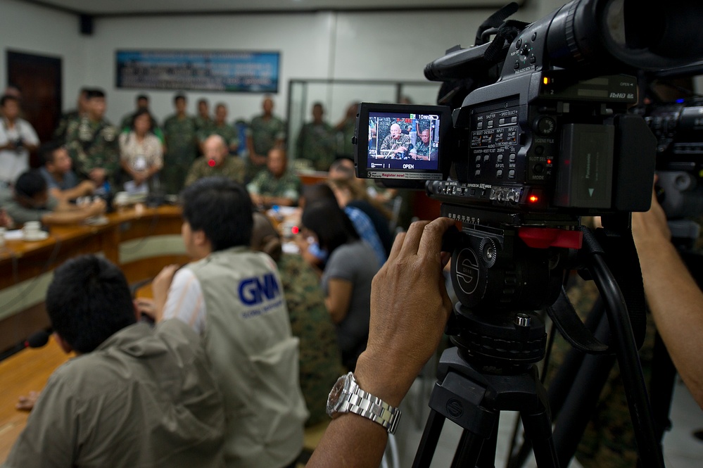 US and Philippine Marine commanders answer question from international press during Balikatan 2012