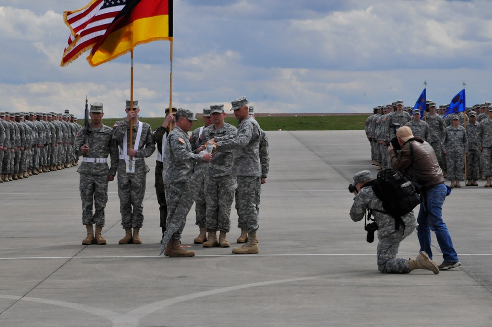 US Army Europe, 12th Combat Aviation Brigade, Casing of the Colors ceremony at the Katterback Army Air Field USAG Ansbach Germany