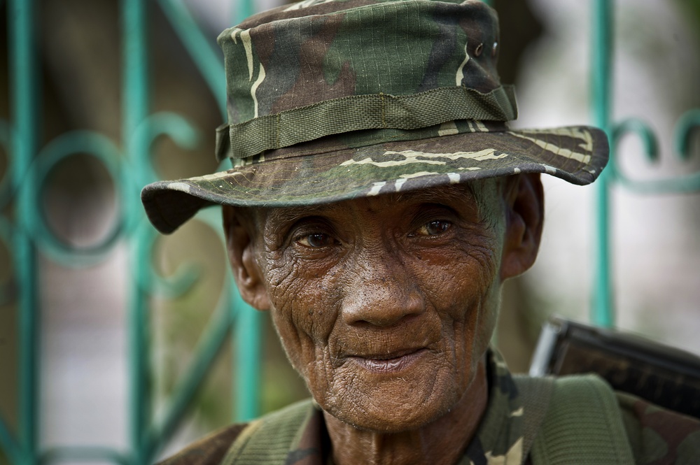 Philippine army soldier during Balikatan 2012