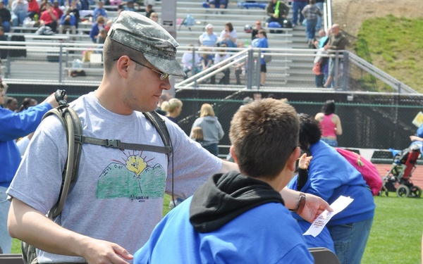 National Guard soldiers help with Special Olympics