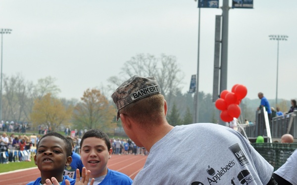 National Guard soldiers help with Special Olympics