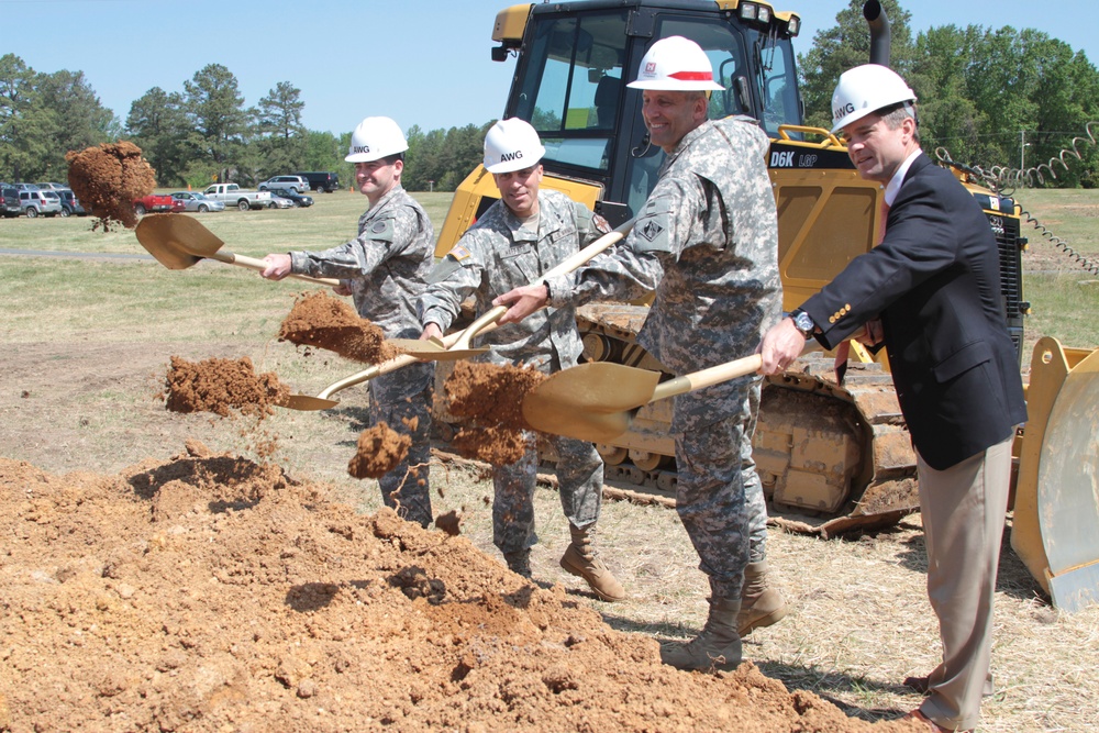 Corps oversees construction on new 'battle lab'