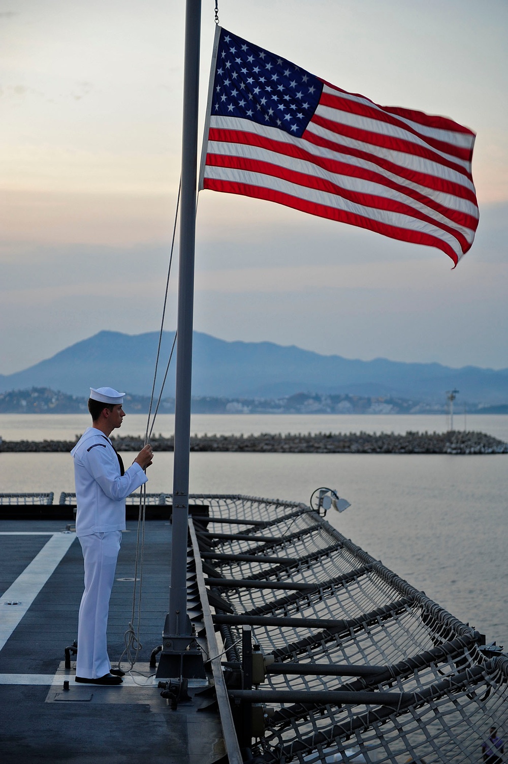 LCS-2 hosts reception in Manzanillo