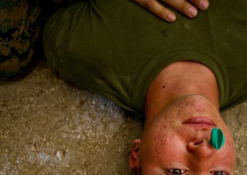 Balikatan 2012 combat lifesaver class for Philippine and U.S. Marine forces