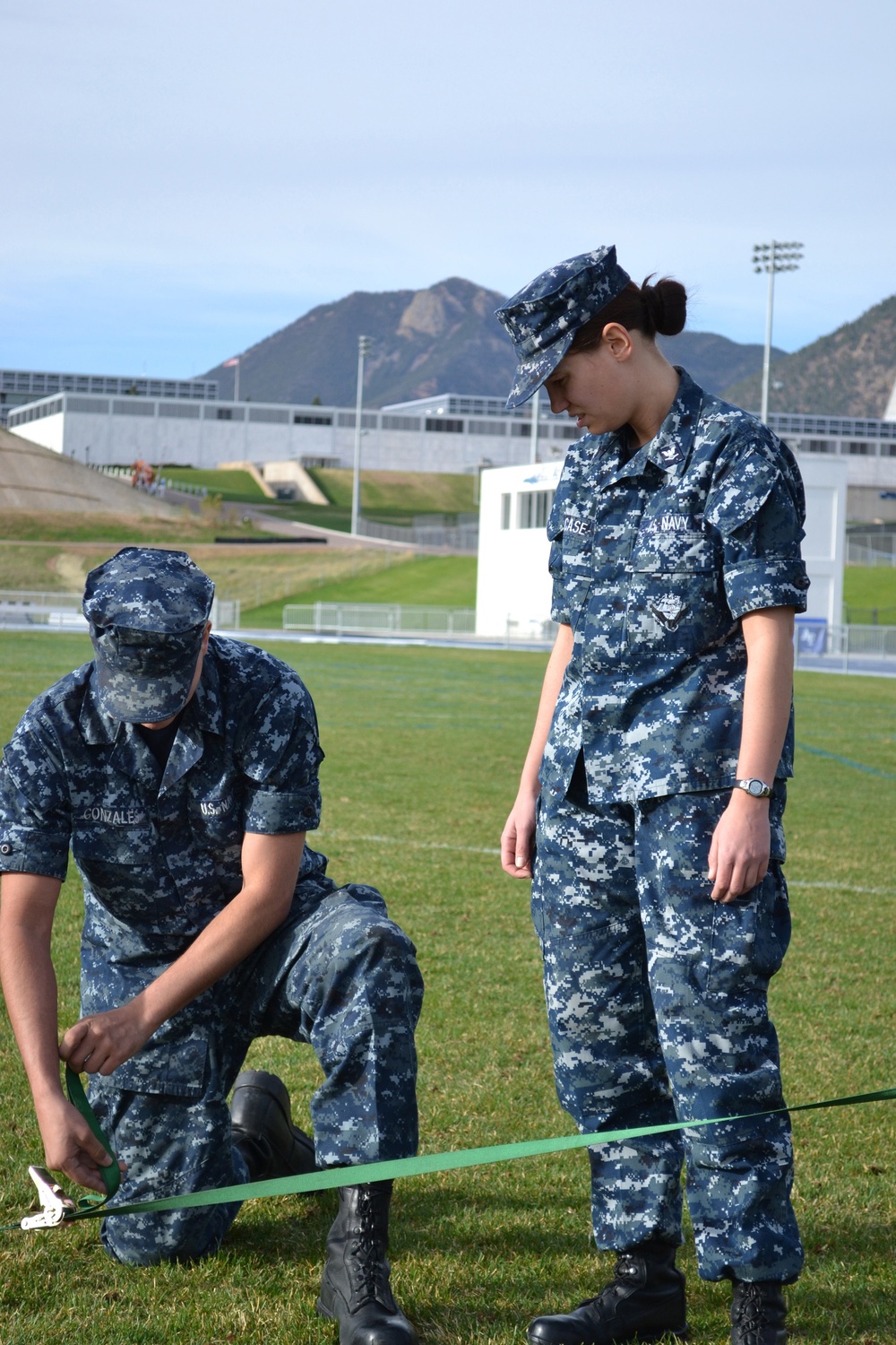 Navy reservists help Team Navy and Coast Guard for the 3rd Annual Warrior Games