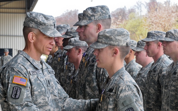 Thunder soldiers receive Purple Heart