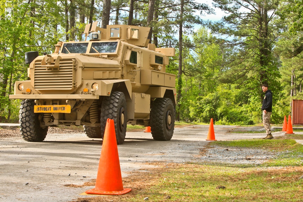 Vehicle licensing expands Marines’ abilities