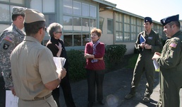 Kazakh language instructor learns new methods