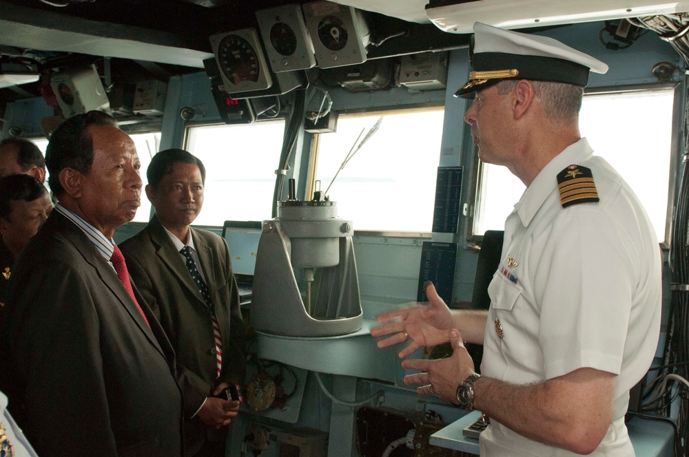 USS Blue Ridge port visit