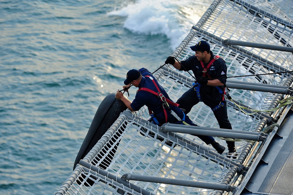 Independence departs Manzanillo, Mexico