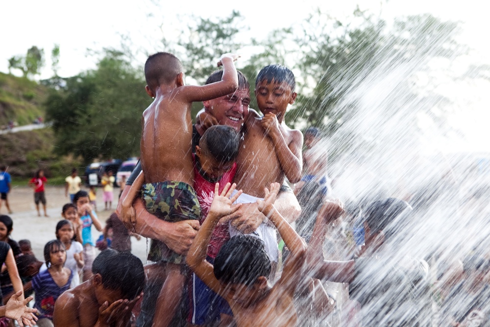 Crow Valley cool down: U.S. Marines bring water park to Philippine villagers