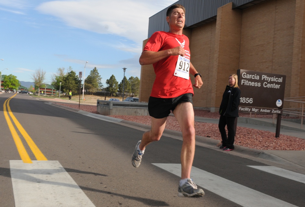 Fort Carson soldiers vie for place on 10-Miler team